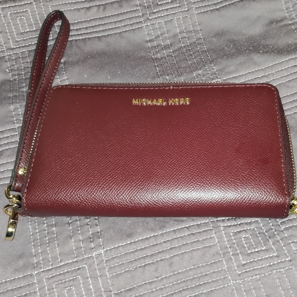 Michael Kors Continental Wallet